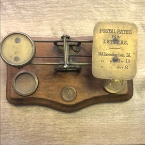 Postal scale. Collectible item. Well over 70 years
